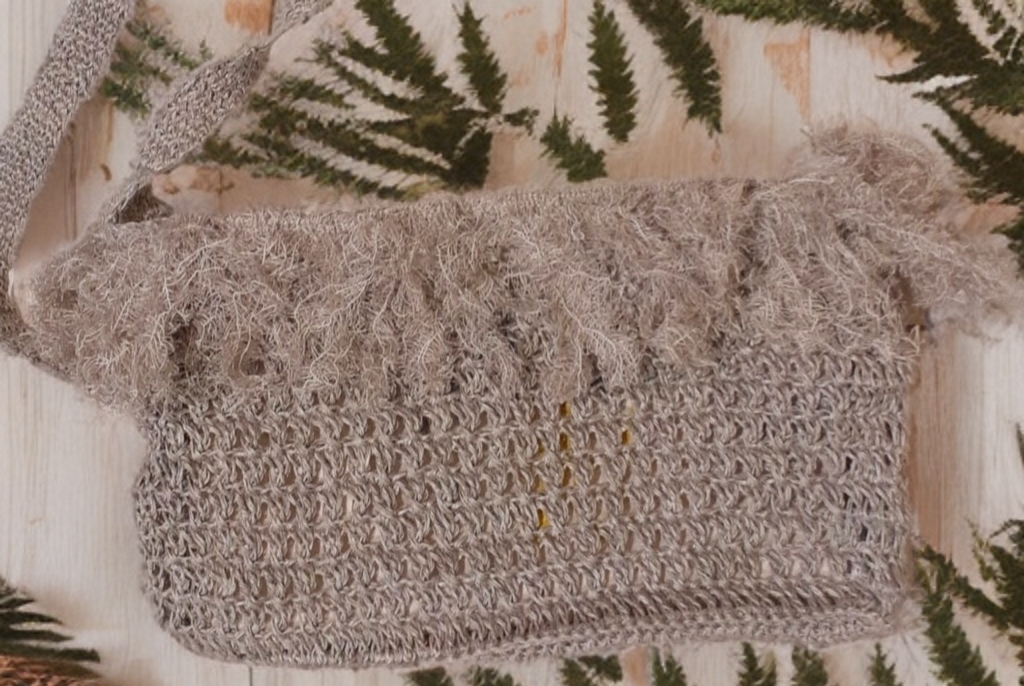 Busta crochet in canapa